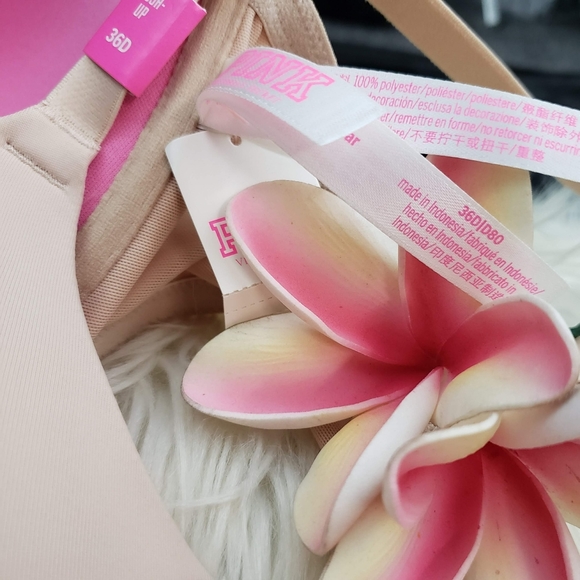 Victoria's Secret 36D Push Up Bra VS Pink - Picture 5 of 8